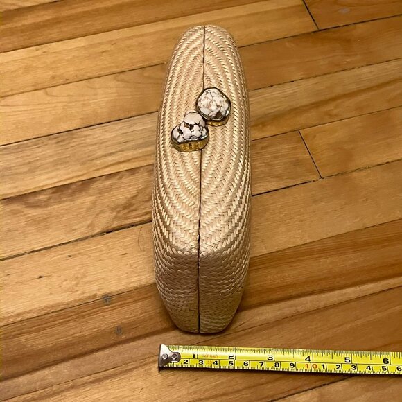 Kayu Jen clutch with gold strap - Picture 12 of 13